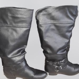 Black Boots Size 8
